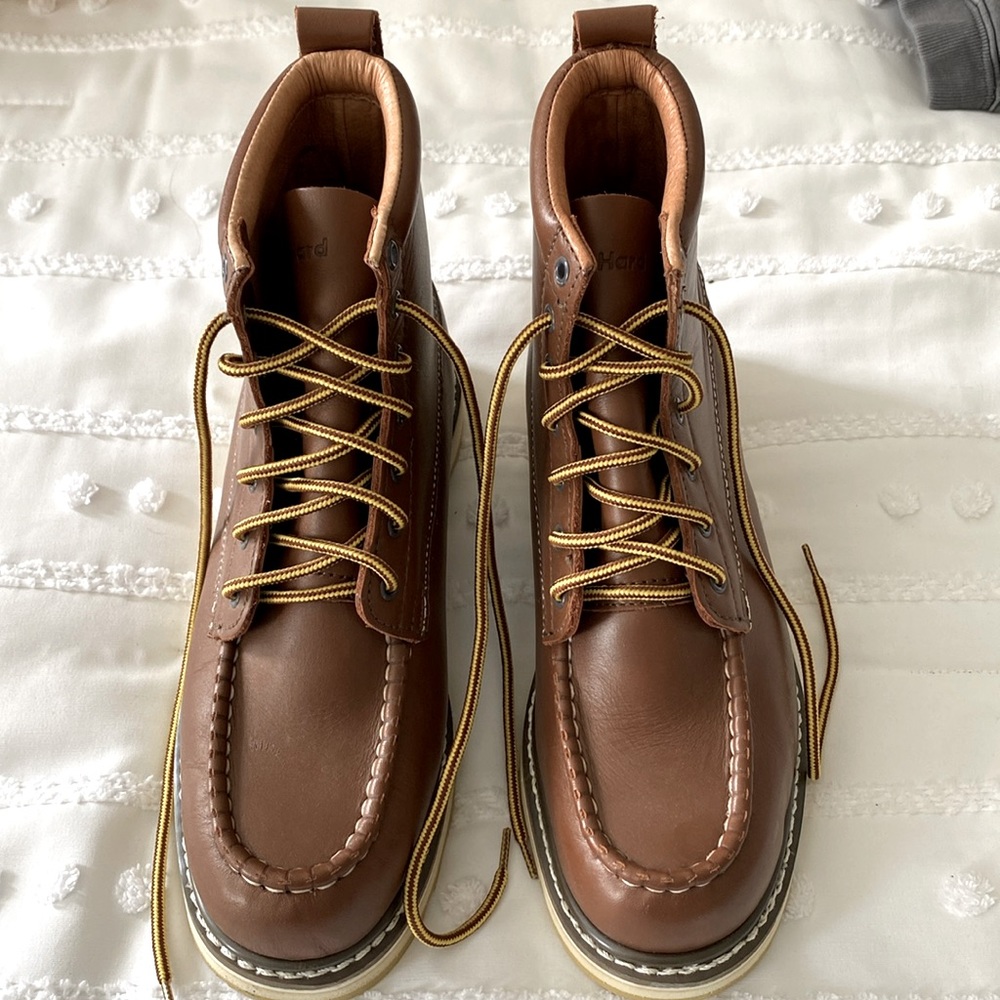 Diehard shore track  boots